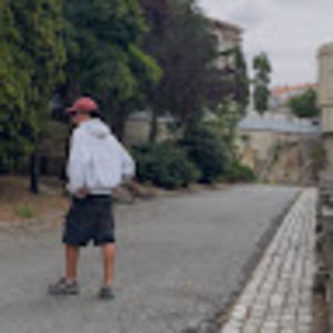 Meet your Posher, Hugo